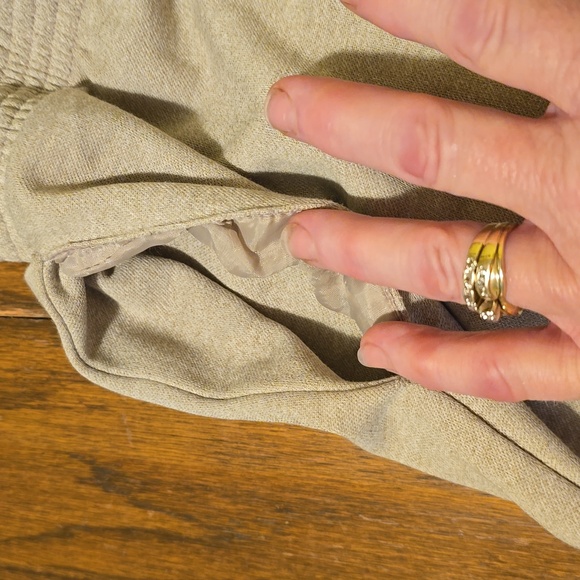 Alfred Dunner Petite size 12 Pull-On cotton Pants - Picture 3 of 5